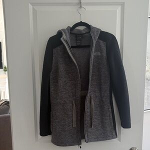 The North Face Gray and Black Lightweight Jacket